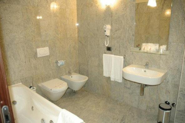 Hotel Residenza Fontanelle à Pérouse Chambre photo